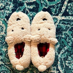 Dearfoams Cream Slippers